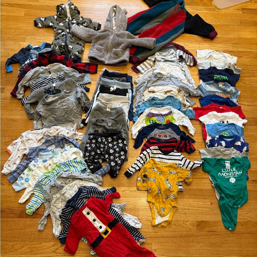 baby boys fall/winter clothing lot - onesies, sweatshirts, pants, pajamas 3-12mo